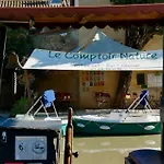Napoleon Piscine&jacuzzi Villa