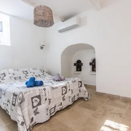 Napoleon Piscine&jacuzzi