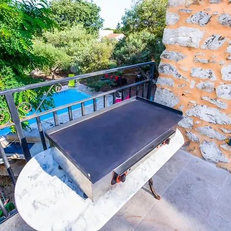 Napoleon Piscine&jacuzzi *