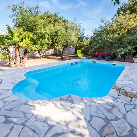 Napoleon Piscine&jacuzzi *