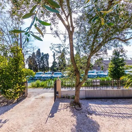 Villa Napoleon Piscine&jacuzzi Le Somail
