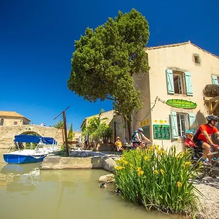 Villa Napoleon Piscine&jacuzzi Le Somail